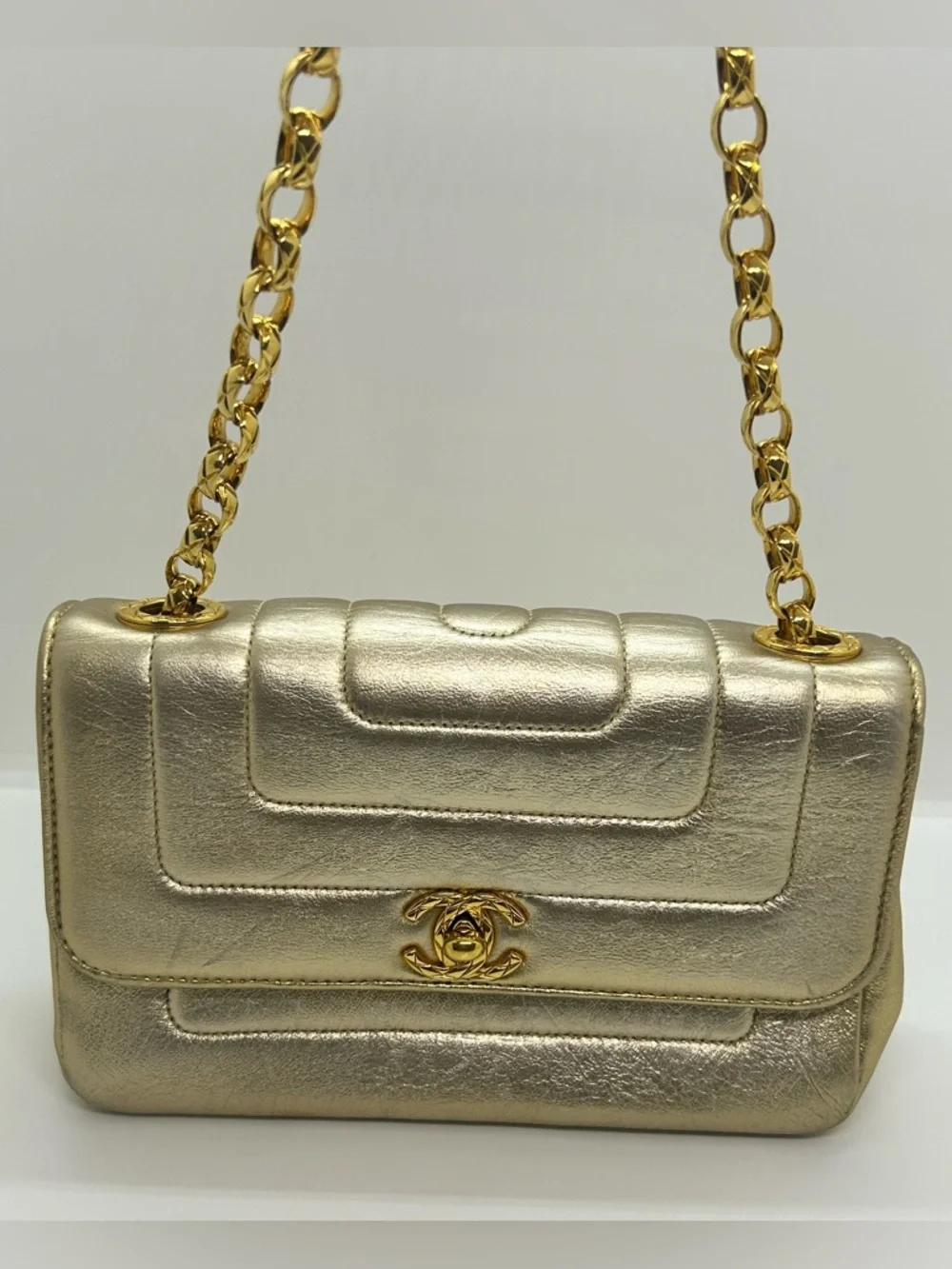 CHANEL Vintage Metallic Gold Vertical Quilt Bijou Chain Mini Border Flap Bag